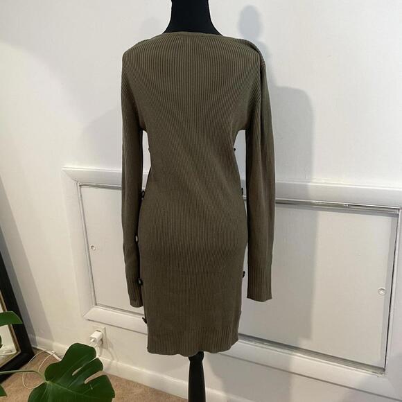Khaki green ribbed knit mini dress with buttons and long sleeves - Picture 5 of 7